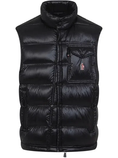 Moncler Essential Mini Down Vest For Men In Black