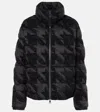 Moncler Evandra Cropped Down Jacket In Schwarz