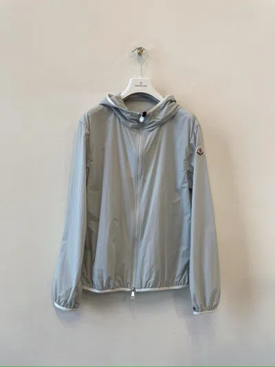 Moncler Fegeo Hooded Jacket In Gray