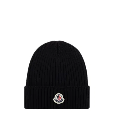 Moncler Flanged Hat In Black