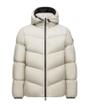 Moncler Doudoune Courte À Capuche Forez In Neutral