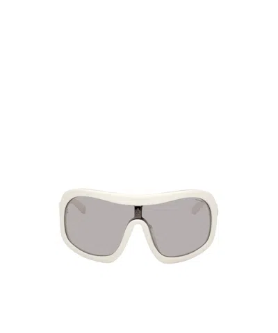 Moncler Franconia Shield-frame Sunglasses In Nude