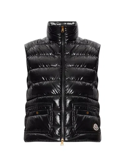 Moncler Frelon Quilted Puffer Vest In Black