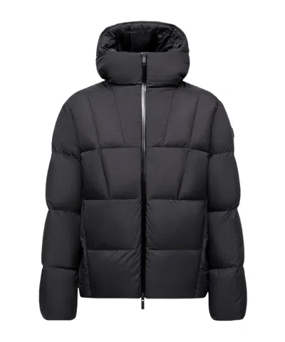 Moncler Doudoune Courte À Capuche Fusain In Black