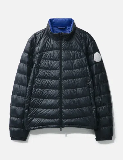 Moncler Galeso Hooded Curvy-quilted Short Down Jacket In Black