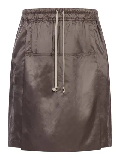 Moncler Genius Kilt Shorts In Technical Fabric In Brown