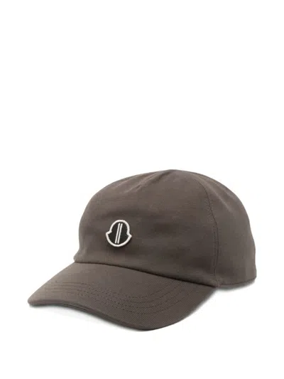 Moncler Genius Logo Baseball Cap In Gray