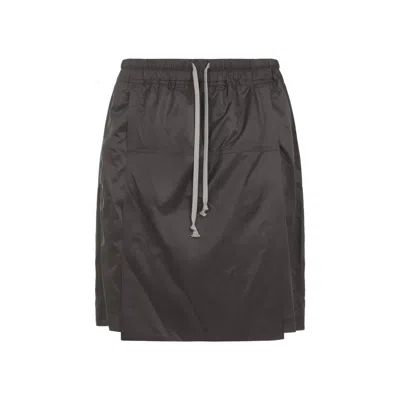Moncler Genius Moncler Rick Owens Grey Polyamide Woven Kiltshorts In Gray