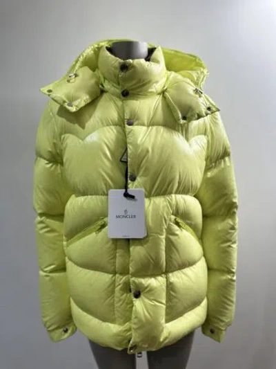 Pre-owned Moncler Genuine  Coutard Giubbotto Jacket 65% Off In Yellow