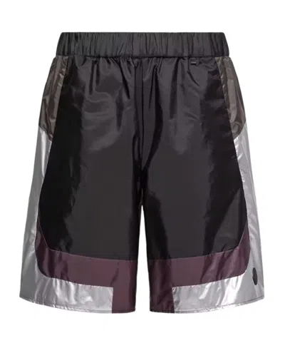 Moncler Geometric Pattern Shorts In Multi