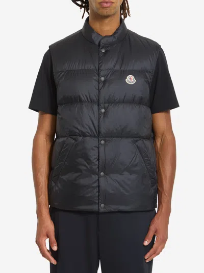 Moncler Gilet Imbottito Tuquerouye In Black