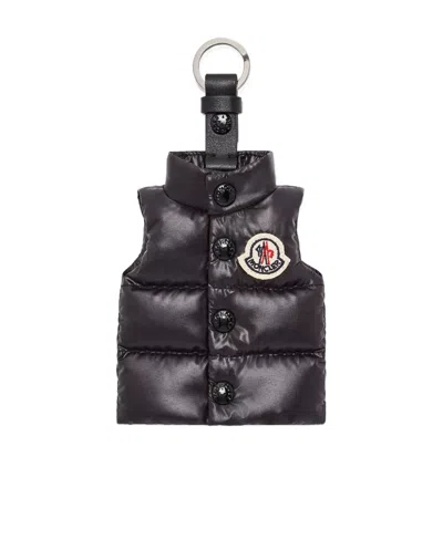 MONCLER MONCLER GILET-SHAPED LOGO PATCH KEYRING
