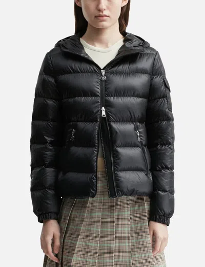 Moncler Glesse Hooded Short Down Jacket In Black