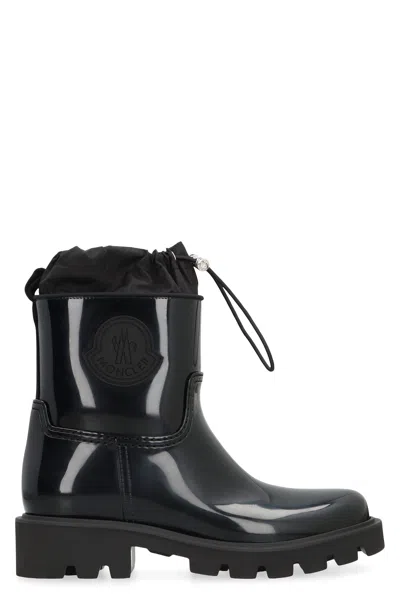 Moncler Glossy Mini Rain Boots In Black