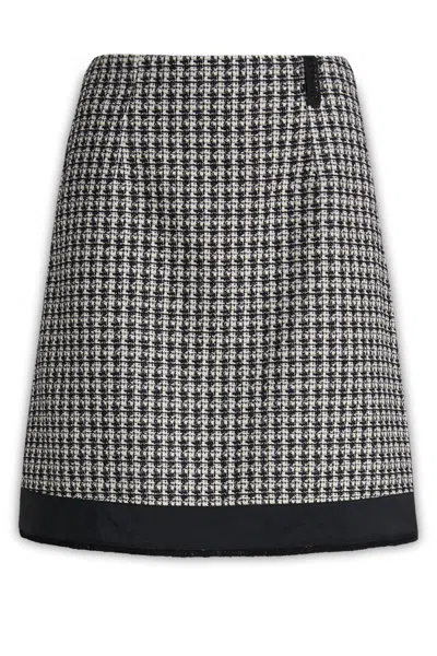 Moncler Gonne In Black