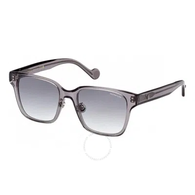 Moncler Gradient Smoke Pilot Unisex Sunglasses Ml0235-k 20b 53 In Gray