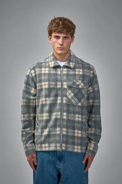 Moncler Graphic Logo Long Sleeve Cotton T-shirt In Gray