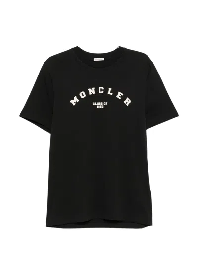 Moncler Graphic Short-sleeve Crewneck T-shirt In Black