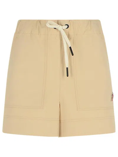 MONCLER MONCLER GRENOBLE BEIGE POLYESTER SHORTS
