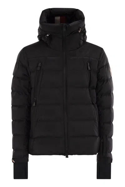 Moncler Camurac Ski Down Jacket In Black