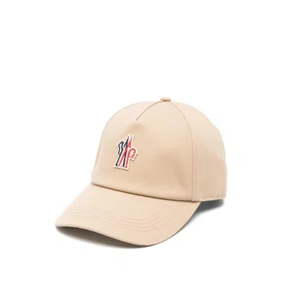 Moncler Logo Embroidered Baseball Cap In Beige