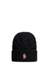 Moncler Grenoble Logo Patch Knitted Beanie In Black
