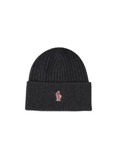 MONCLER MONCLER GRENOBLE LOGO PATCH KNIT BEANIE