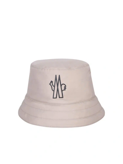 Moncler Grenoble Logo Printed Bucket Hat In Grey