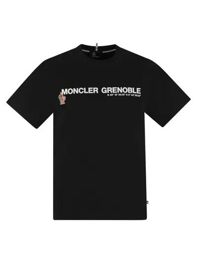 Moncler Grenoble Men Logo Cotton T-shirt In Black
