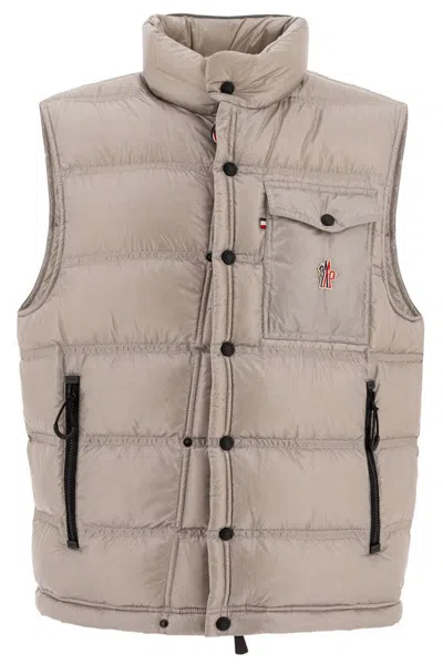 Moncler Grey Nylon Nantu Sleeveless Down Jacket