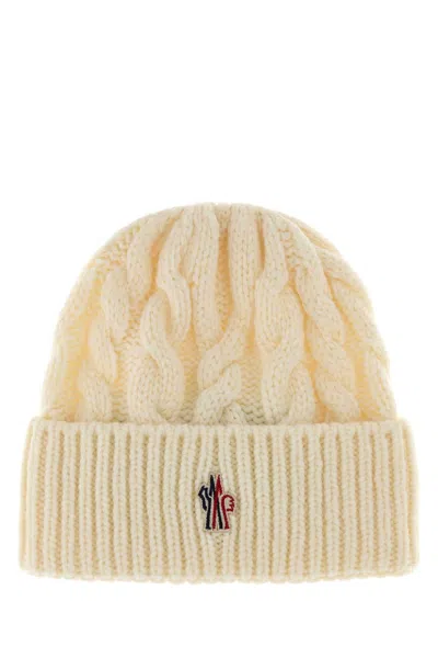 Moncler Grenoble Women's Wool-blend Beanie Hat In White