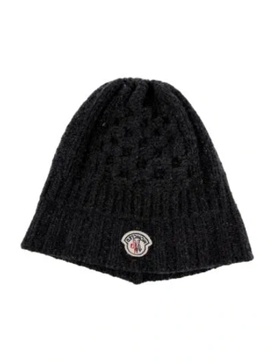 Pre-owned Moncler Grey Wool Beanie Hat In Gray