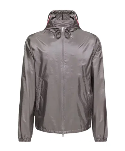 Moncler Grimpeurs Hooded Windbreaker In Gray
