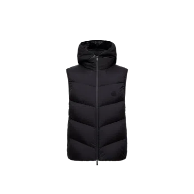 Moncler Doudoune Sans Manches À Capuche Et Matelassage Diagonal Guersac In Black