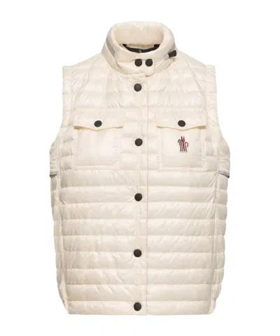 Moncler Gumiane Hooded Down Gilet In White