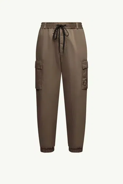Moncler H25 Cargo Pants In Taupe