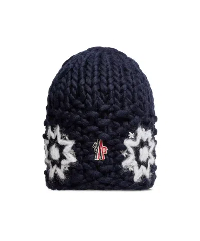 Moncler Hand-embroidered Floral Wool Blend Beanie In Blue