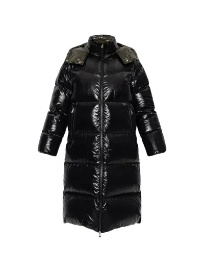 Moncler Harfang Hooded Puffer Coat In Black