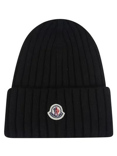 Moncler Hat In Black