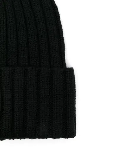 Moncler Hat In Black