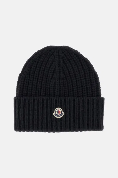 Moncler Wool Beanie In Black