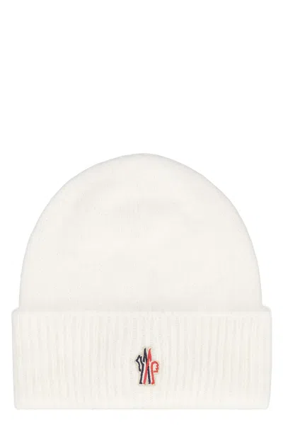 Moncler Hat Made Of Wool And Alpaca In White