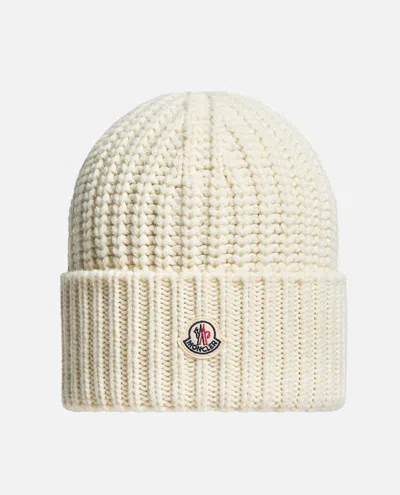 Moncler Hat In White