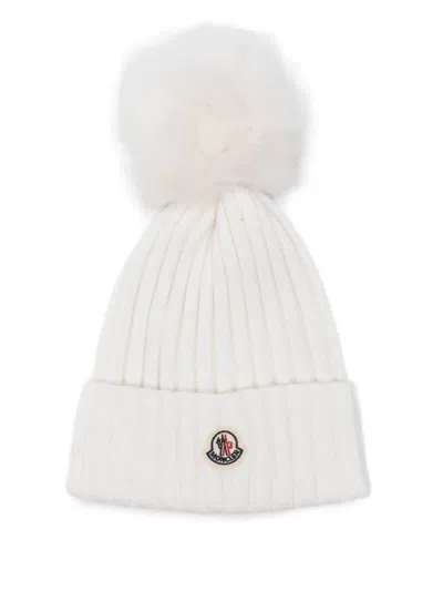 Moncler Hat In White