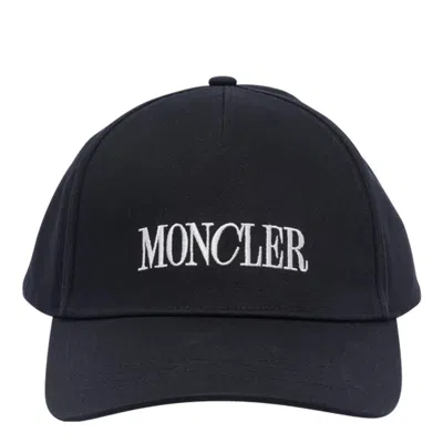 Moncler Embroidered Logo Cap With Curved Brim In Blue