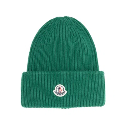 Moncler Cashmere And Wool Beanie In Green