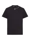 Moncler T-shirt Con Logo In Black
