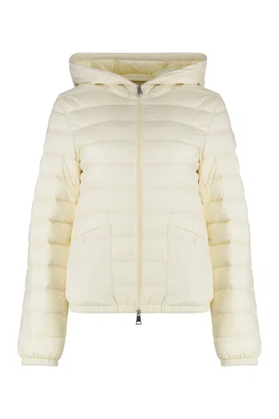 Moncler Hede Short Down Jacket In White