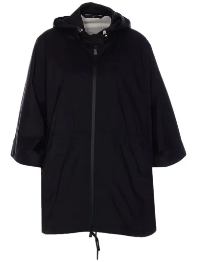 Moncler Hooded Parka In Black
