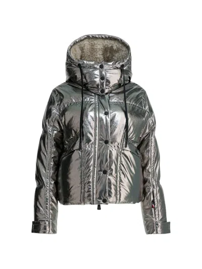 Moncler Hooded Puffer Jacket In Gray